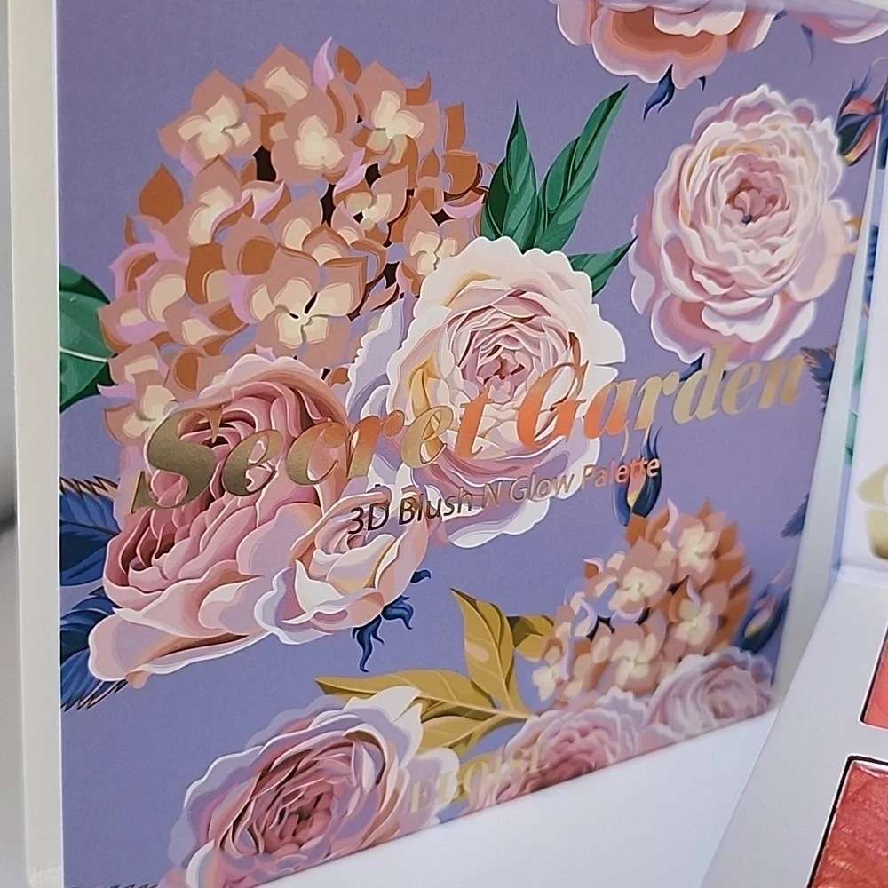 Eloise Secret Garden 3D Blush N Glow Palette